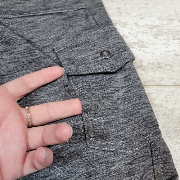 Kuhl Athletic Work Out Pants Size 10 SHORT - Picture 9 of 9